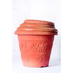 Pot de fleur en plastique