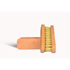 Medium-fiber clothes brushes