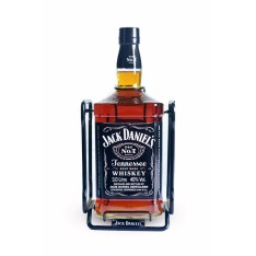 Jack daniel jennesse,...